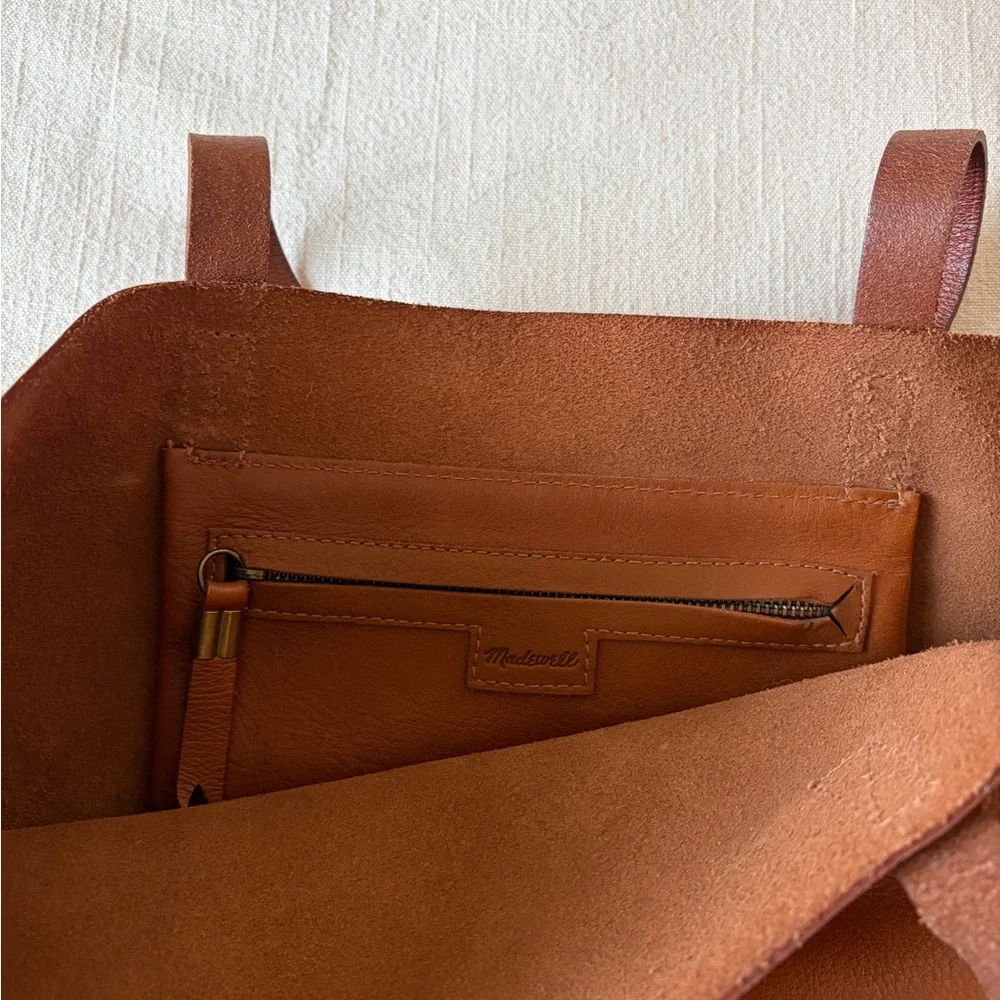 Madewell | Transport Tote - Picture 4 of 4